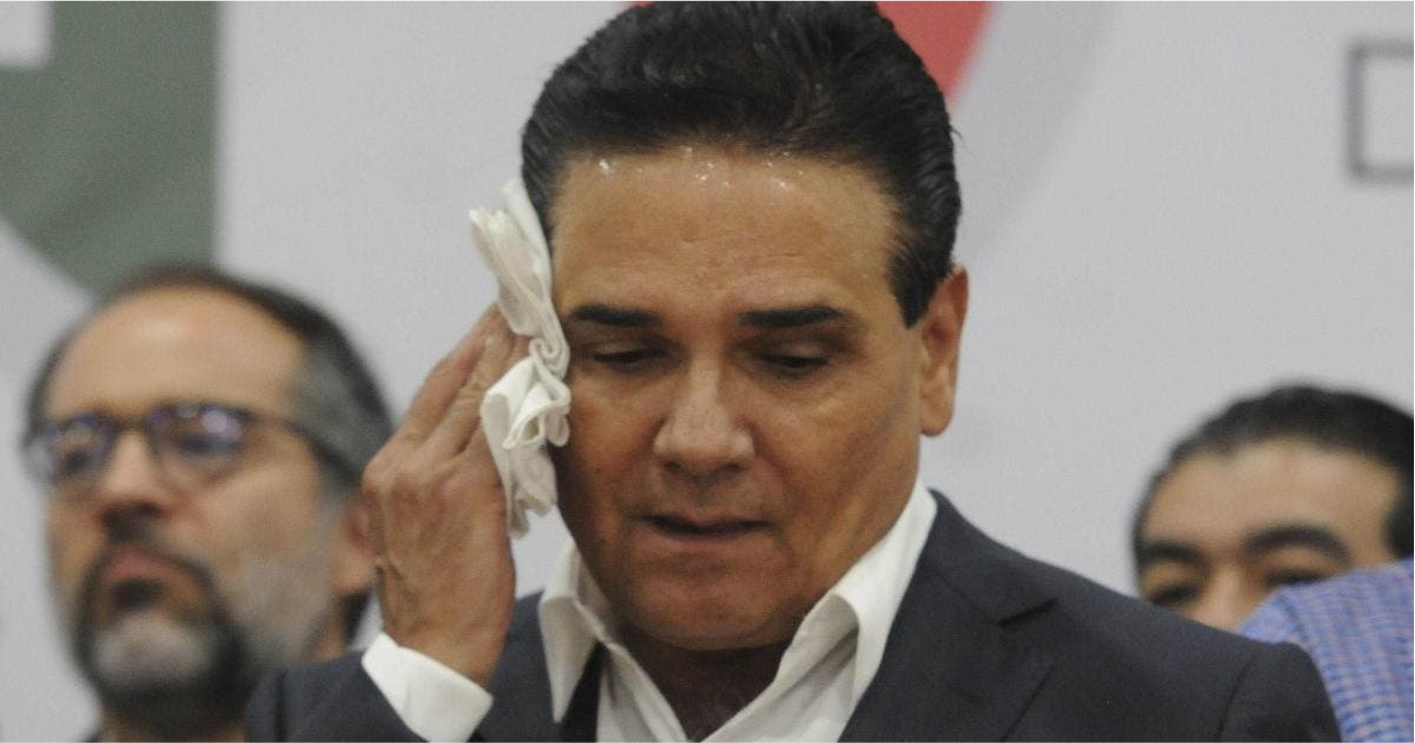 Silvano Aureoles pierde protección judicial: FGR ya puede detenerlo por millonario desfalco en Michoacán