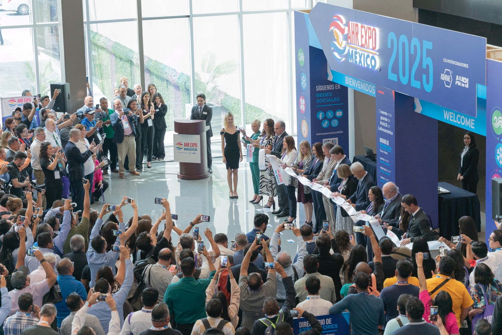 Arranca AHR Expo México 2025 en Monterrey, el evento más importante del sector HAVC&R en Latinoamérica
